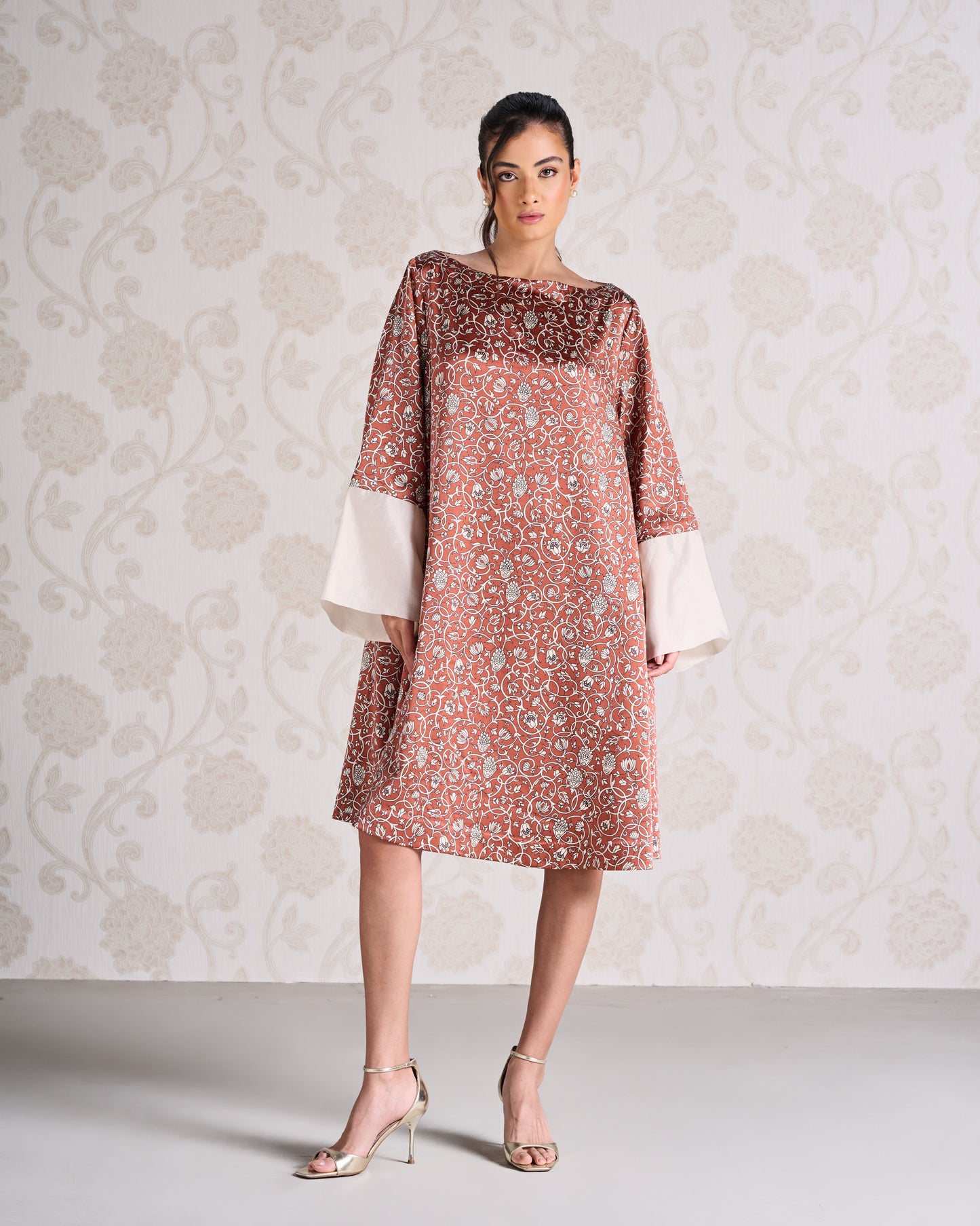 Short Dress – Terracotta Luxe & Porcelain Glow