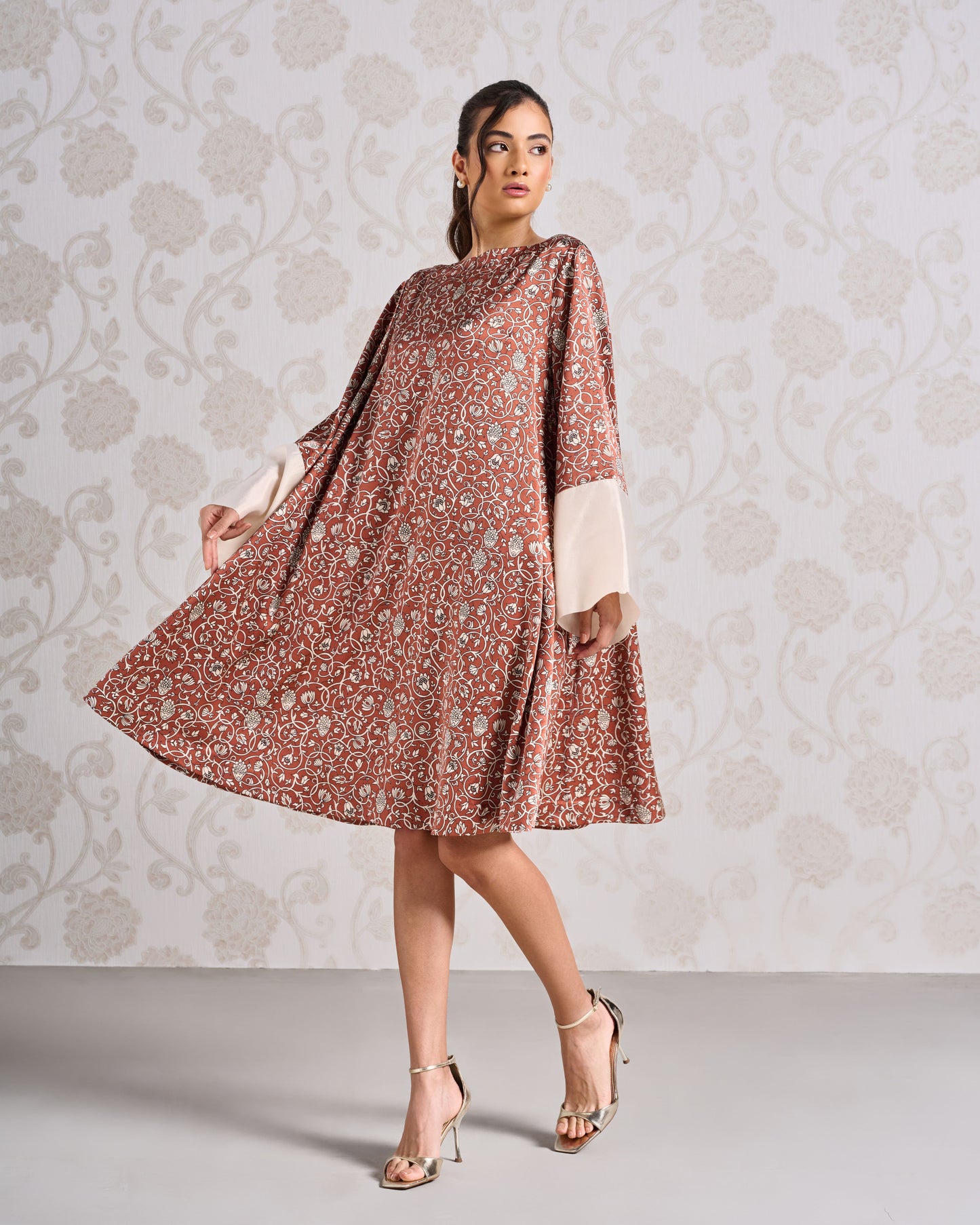 Short Dress – Terracotta Luxe & Porcelain Glow