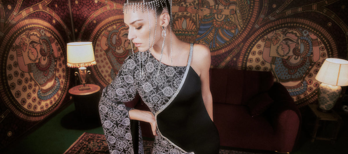 Bringing art and contemporary design together to create distinctive pieces for the modern woman.
