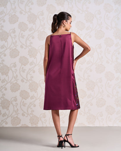Short Dress – Persian Rose & Wine Bouquet