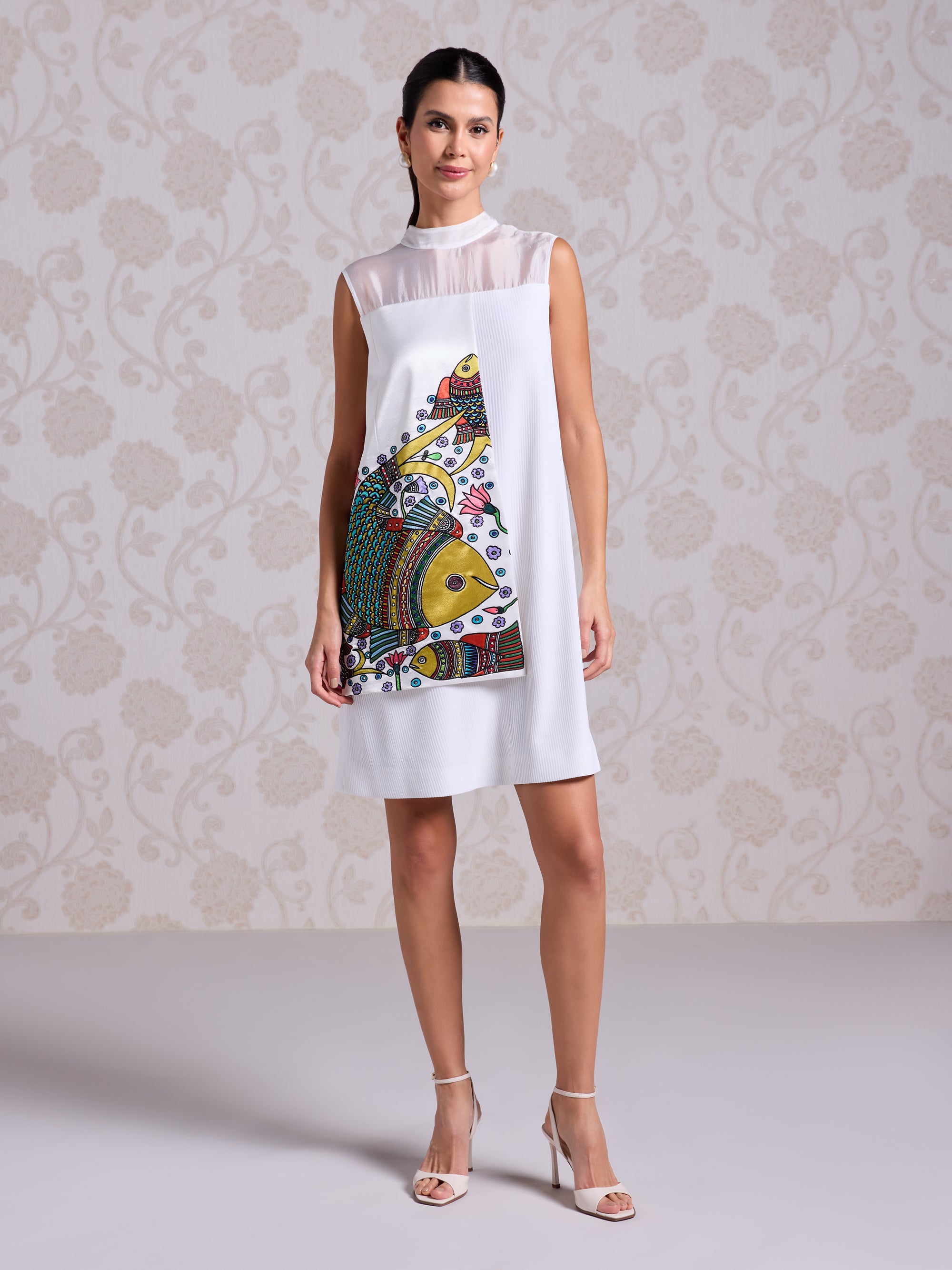 Short Dress With Back Tie - Chantilly White